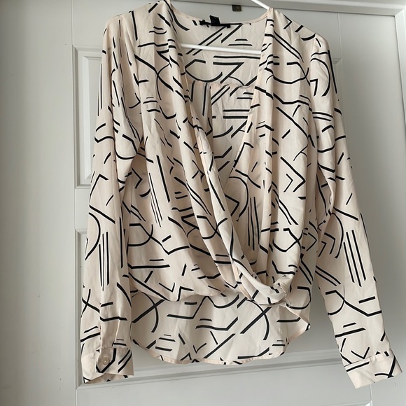 blouse size M - Picture 1 of 4